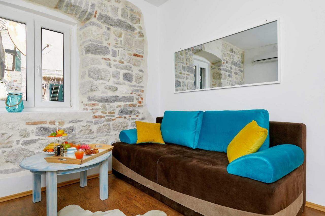 La Rocca Apartment Old Town Cattaro Esterno foto